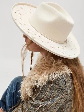 Free People Under The Moon and Stars Hat • One Size • CURRENT